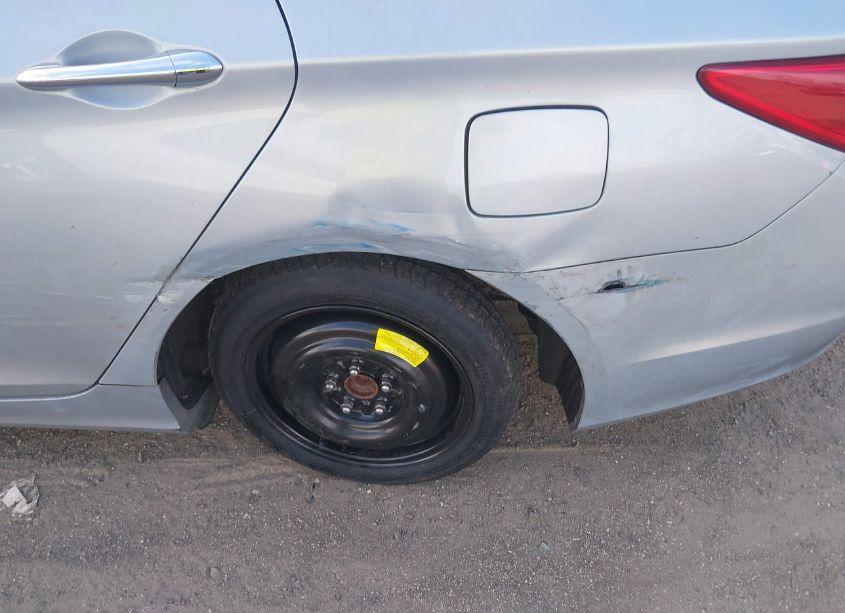 Photo 6 of 2013 Hyundai Sonata SE (VIN 5NPEC4ACXDH772138)