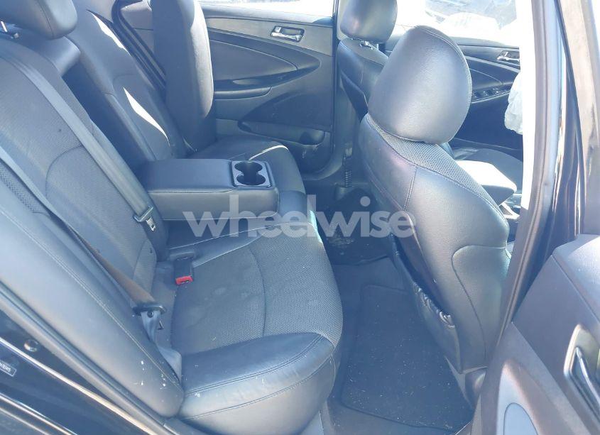 Photo 8 of 2013 Hyundai Sonata SE (VIN 5NPEC4ACXDH783415)