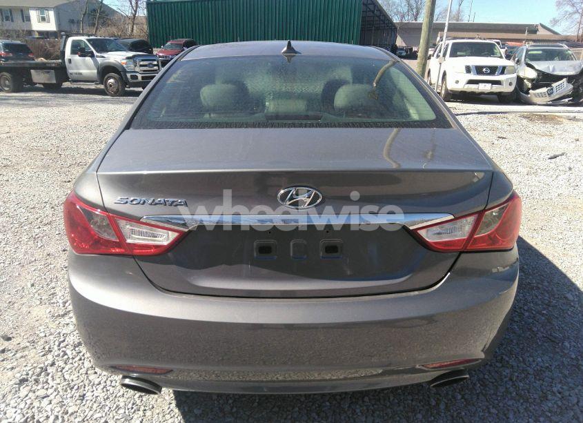 Photo 14 of 2013 Hyundai Sonata SE (VIN 5NPEC4ACXDH806756)