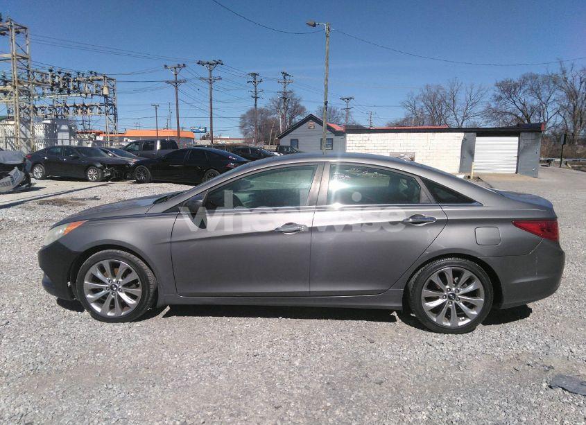 Photo 15 of 2013 Hyundai Sonata SE (VIN 5NPEC4ACXDH806756)
