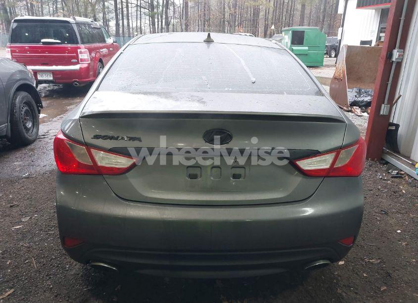 Photo 16 of 2014 Hyundai Sonata SE (VIN 5NPEC4ACXEH825499)