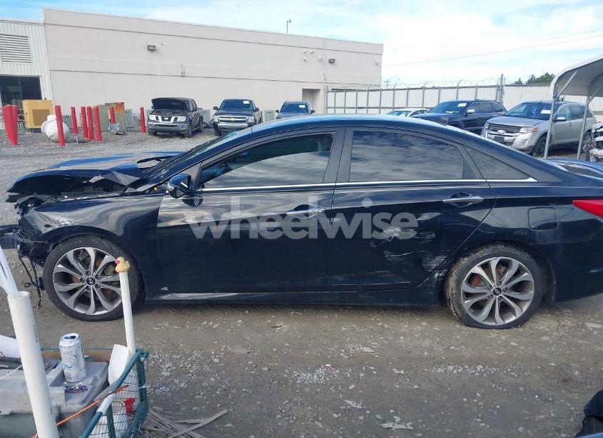 Photo 14 of 2014 Hyundai Sonata SE (VIN 5NPEC4ACXEH827575)