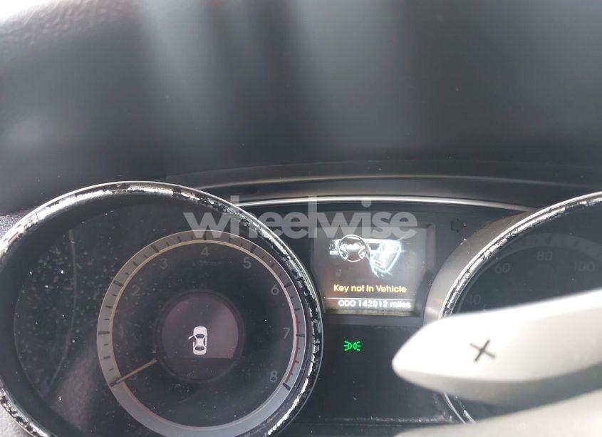 Photo 15 of 2014 Hyundai Sonata SE (VIN 5NPEC4ACXEH827575)
