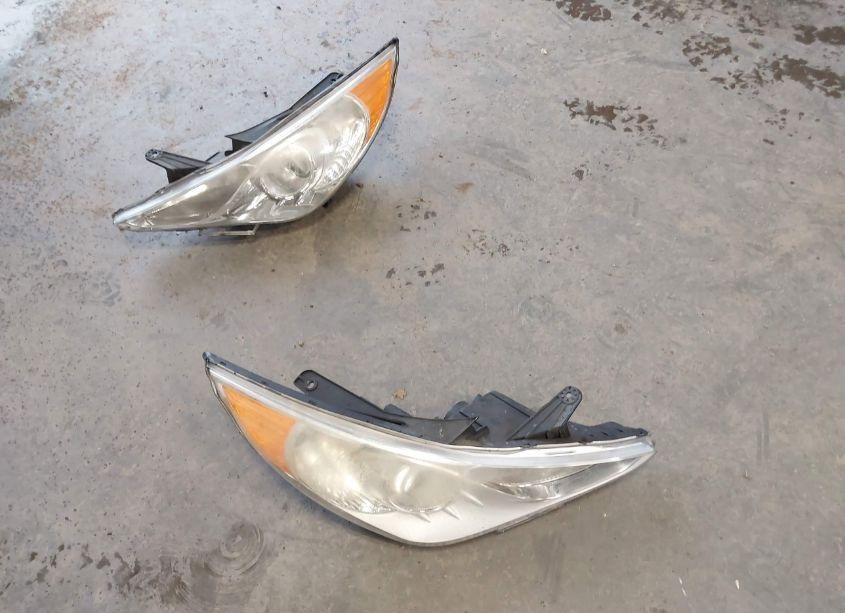 Photo 12 of 2014 Hyundai Sonata SE (VIN 5NPEC4ACXEH835255)