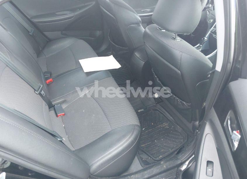 Photo 8 of 2014 Hyundai Sonata SE (VIN 5NPEC4ACXEH911797)