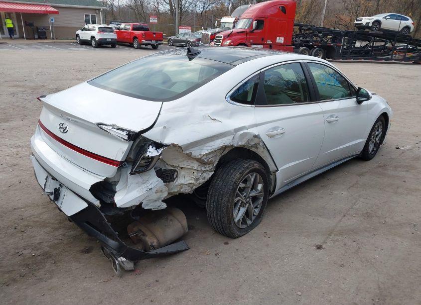 Photo 4 of 2021 Hyundai Sonata SEL (VIN 5NPEF4JA1MH080372)