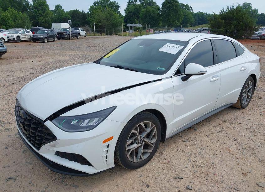 Photo 2 of 2020 Hyundai Sonata SEL (VIN 5NPEF4JA2LH048738)