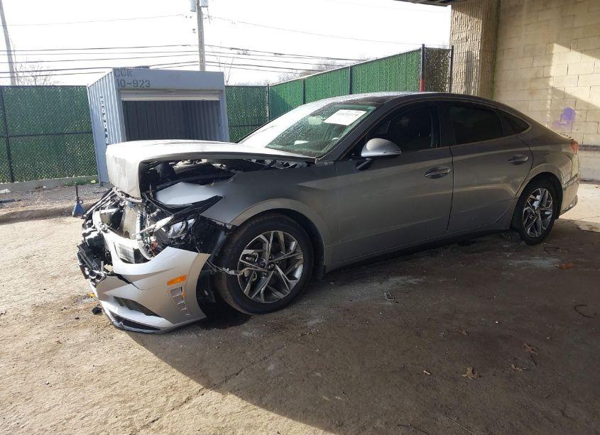 Photo 2 of 2021 Hyundai Sonata SEL (VIN 5NPEF4JA4MH082956)