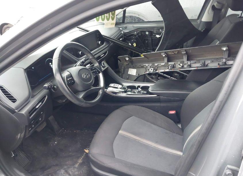 Photo 5 of 2021 Hyundai Sonata SEL (VIN 5NPEF4JA4MH120959)
