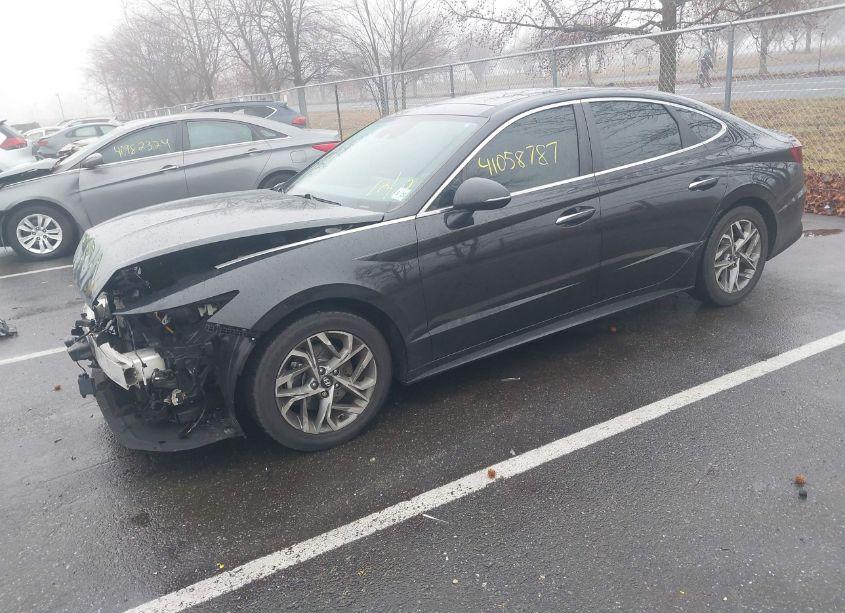 Photo 2 of 2020 Hyundai Sonata SEL (VIN 5NPEF4JA7LH001933)