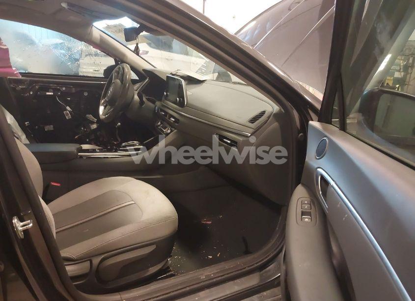 Photo 5 of 2021 Hyundai Sonata SEL (VIN 5NPEF4JAXMH102997)