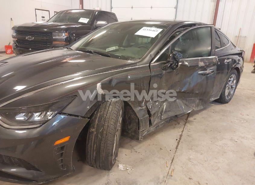 Photo 6 of 2021 Hyundai Sonata SEL (VIN 5NPEF4JAXMH102997)