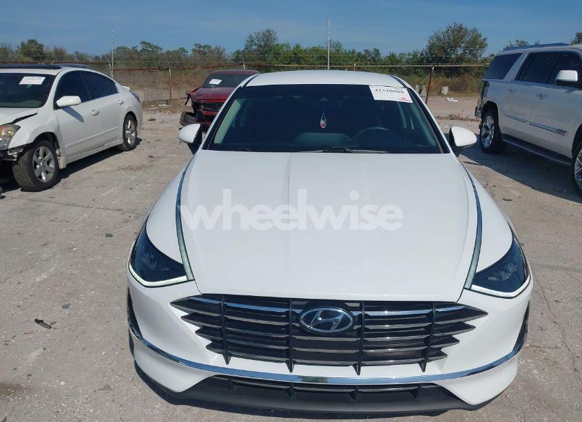 Photo 6 of 2020 Hyundai Sonata SE (VIN 5NPEG4JA0LH056141)