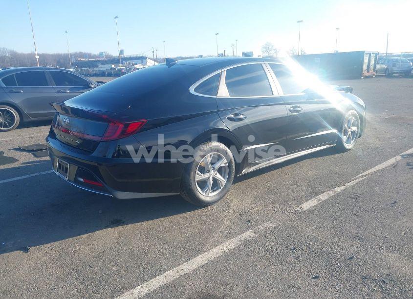 Photo 4 of 2021 Hyundai Sonata SE (VIN 5NPEG4JA0MH071918)