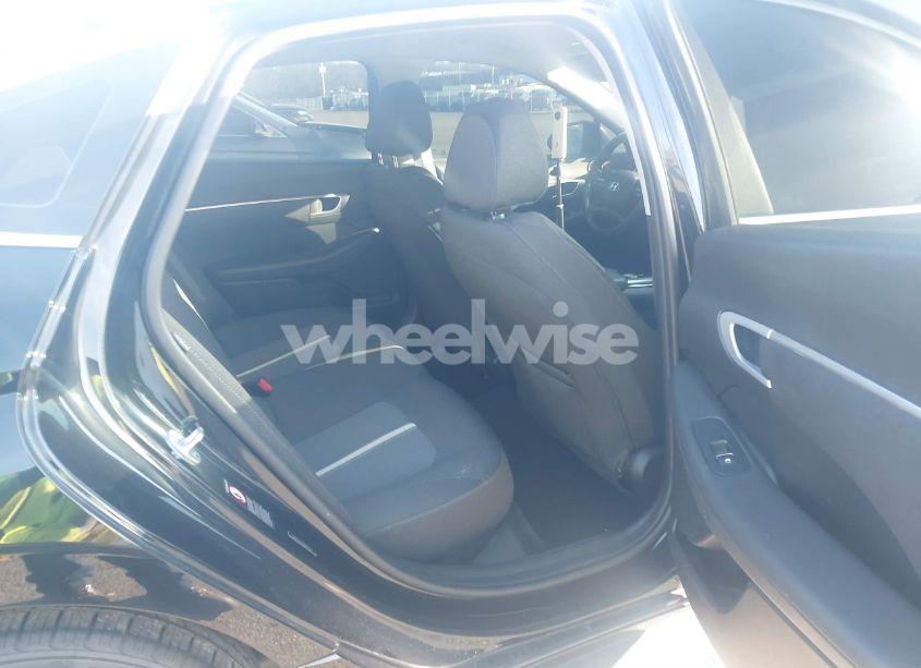 Photo 8 of 2021 Hyundai Sonata SE (VIN 5NPEG4JA0MH071918)