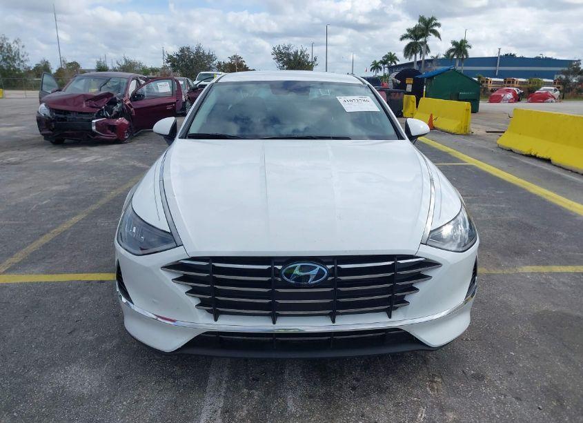 Photo 12 of 2021 Hyundai Sonata SE (VIN 5NPEG4JA0MH104321)