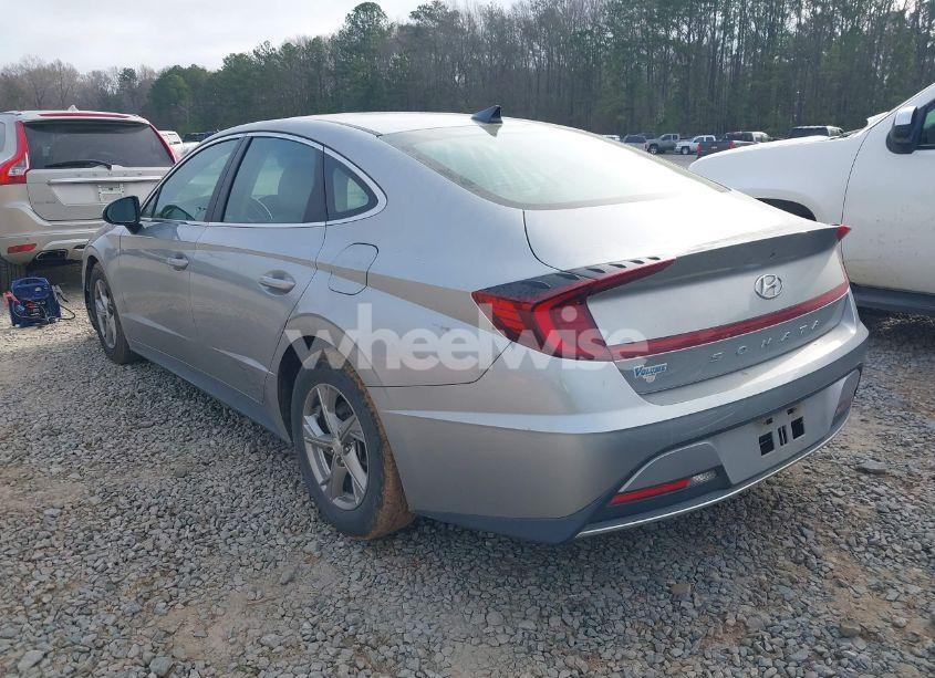 Photo 3 of 2021 Hyundai Sonata SE (VIN 5NPEG4JA0MH108871)