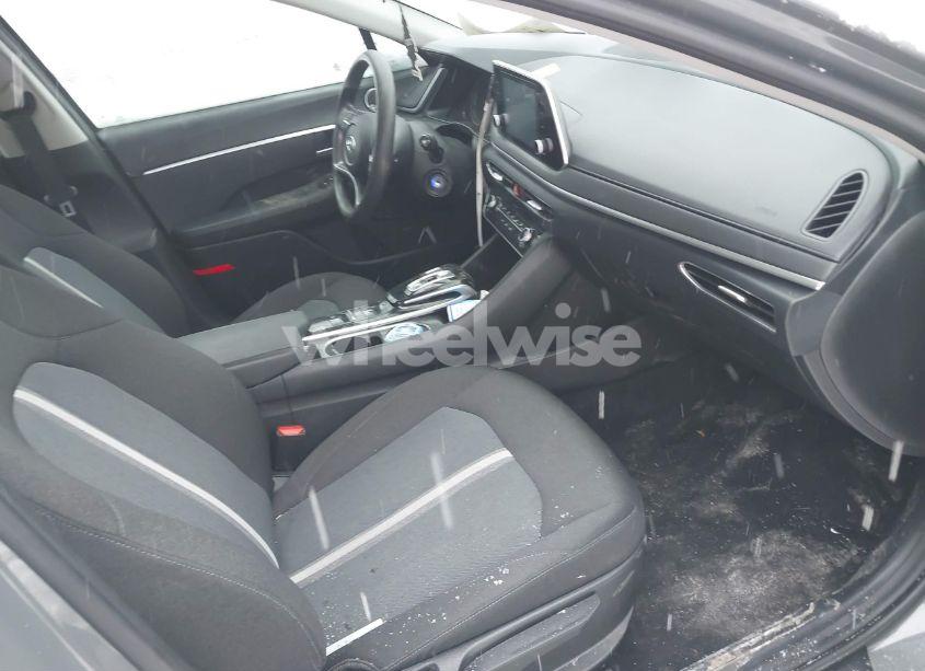Photo 5 of 2021 Hyundai Sonata SE (VIN 5NPEG4JA1MH069675)