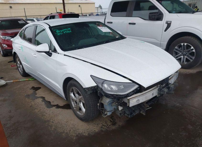 2021 Hyundai Sonata SE (VIN 5NPEG4JA1MH105350) main photo