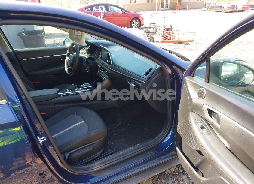 Photo 5 of 2021 Hyundai Sonata SE (VIN 5NPEG4JA1MH109561)