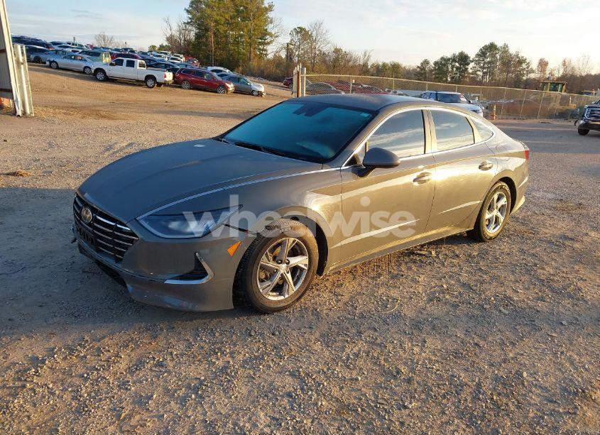 Photo 2 of 2021 Hyundai Sonata SE (VIN 5NPEG4JA2MH079311)