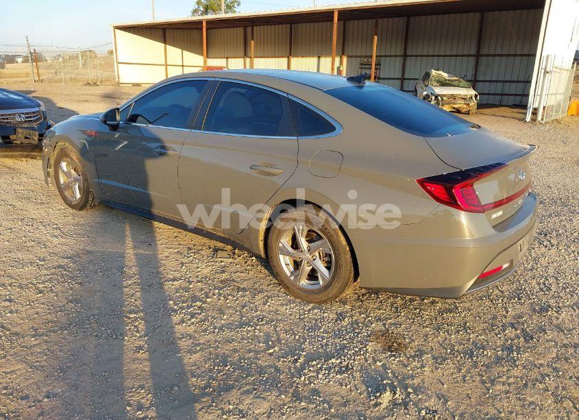 Photo 3 of 2021 Hyundai Sonata SE (VIN 5NPEG4JA2MH079311)