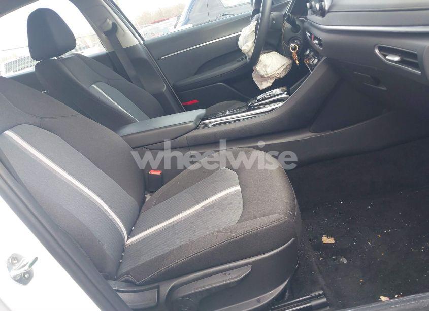 Photo 5 of 2021 Hyundai Sonata SE (VIN 5NPEG4JA2MH079504)