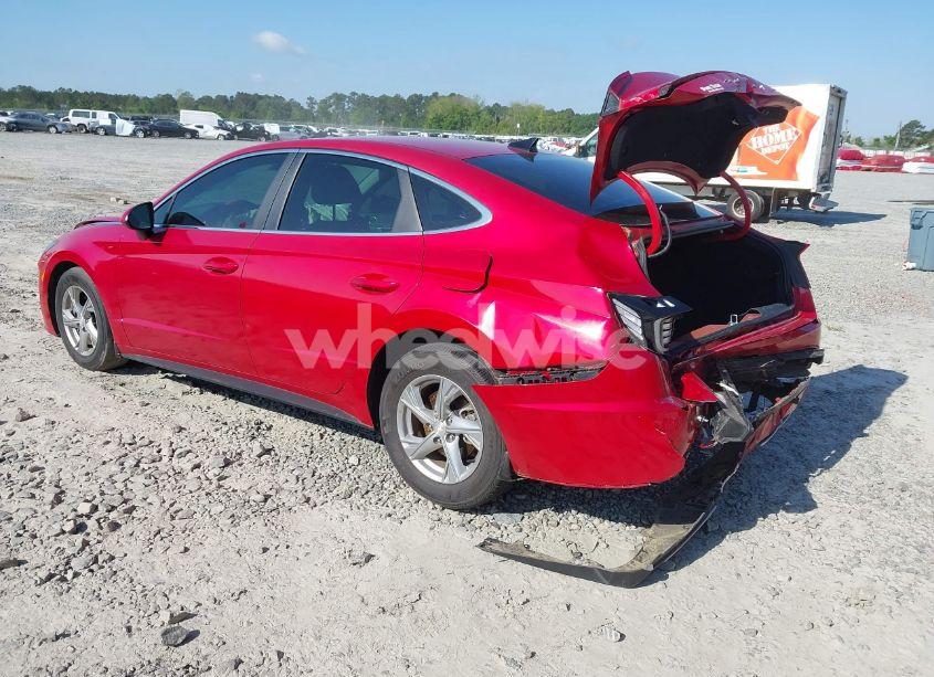 Photo 3 of 2021 Hyundai Sonata SE (VIN 5NPEG4JA2MH085948)