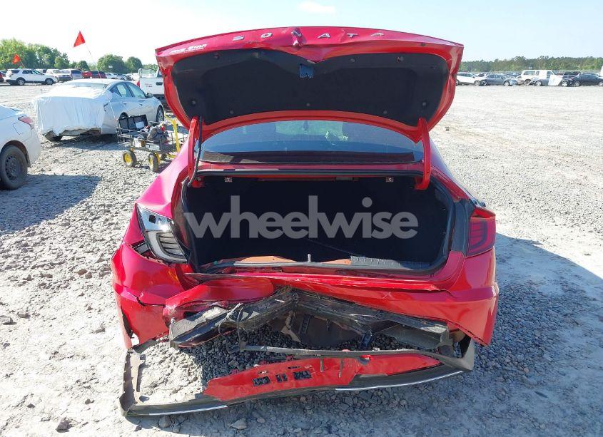 Photo 6 of 2021 Hyundai Sonata SE (VIN 5NPEG4JA2MH085948)