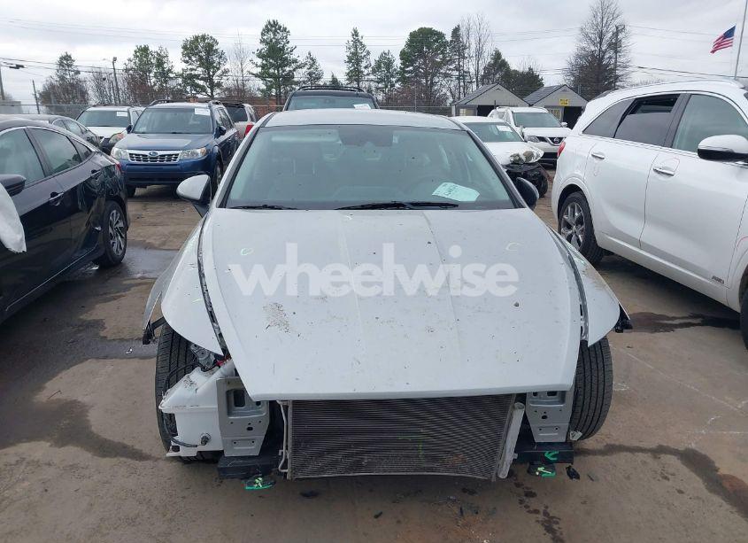 Photo 6 of 2021 Hyundai Sonata SE (VIN 5NPEG4JA2MH094911)
