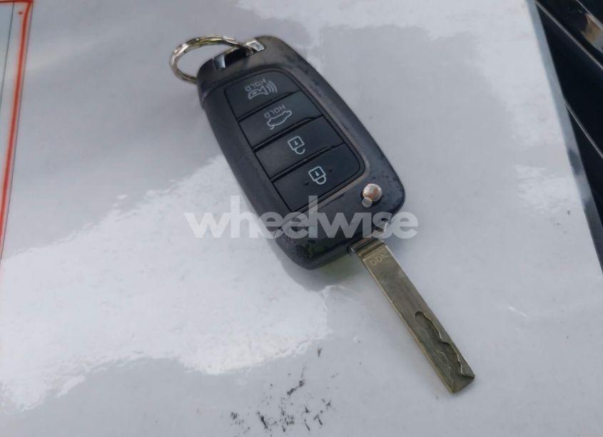 Photo 11 of 2021 Hyundai Sonata SE (VIN 5NPEG4JA2MH122402)