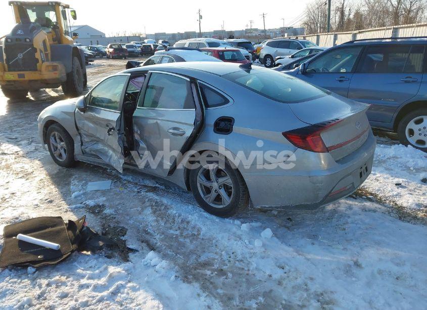 Photo 3 of 2022 Hyundai Sonata SE (VIN 5NPEG4JA2NH149438)