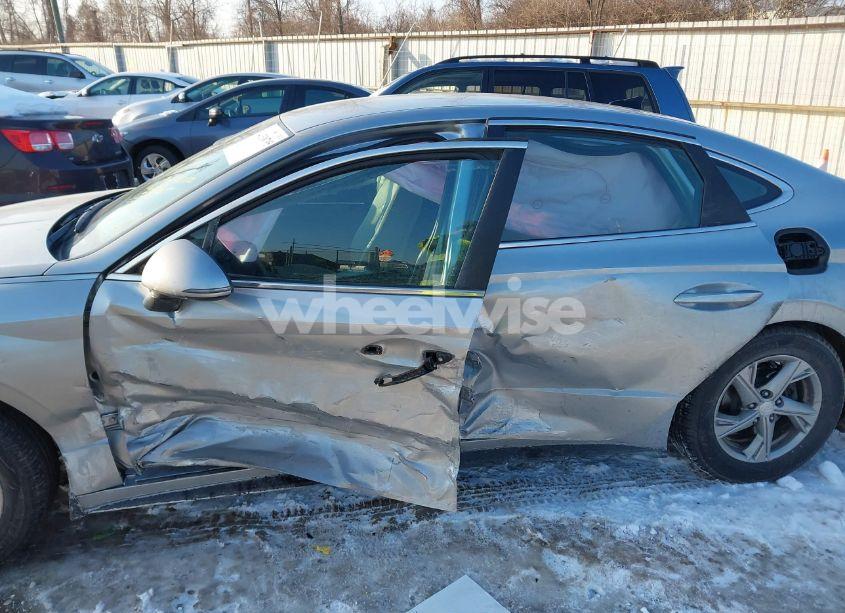 Photo 6 of 2022 Hyundai Sonata SE (VIN 5NPEG4JA2NH149438)