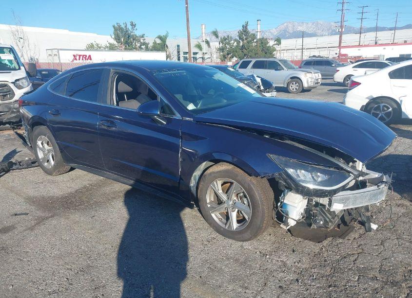 2020 Hyundai Sonata SE (VIN 5NPEG4JA3LH055386) main photo