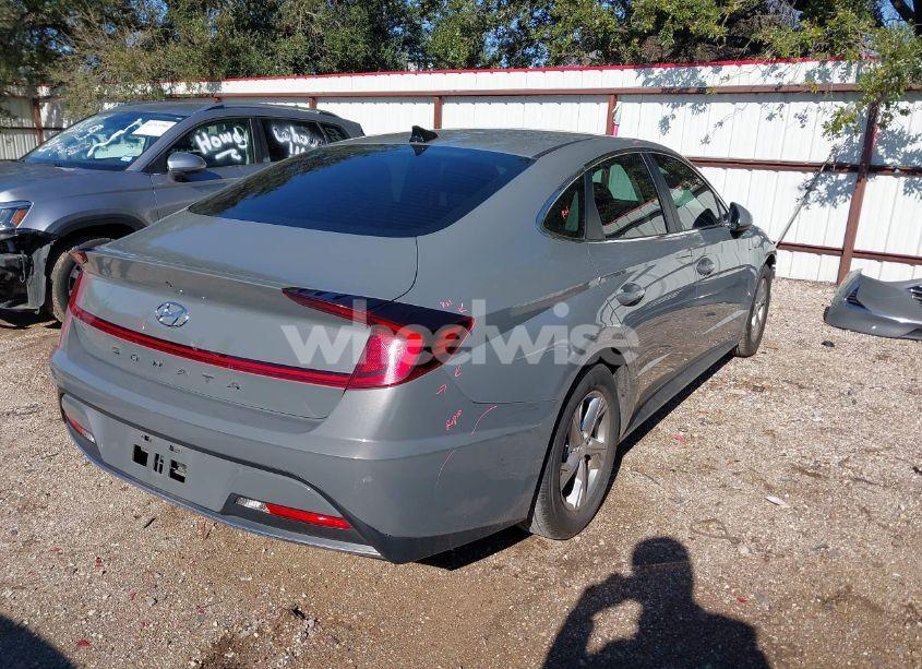Photo 4 of 2021 Hyundai Sonata SE (VIN 5NPEG4JA3MH127110)