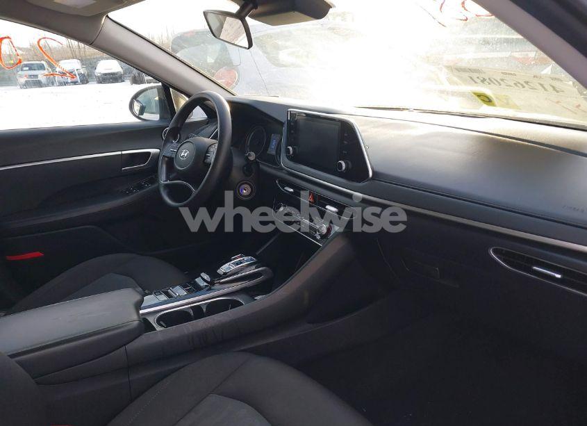 Photo 5 of 2022 Hyundai Sonata SE (VIN 5NPEG4JA3NH133474)