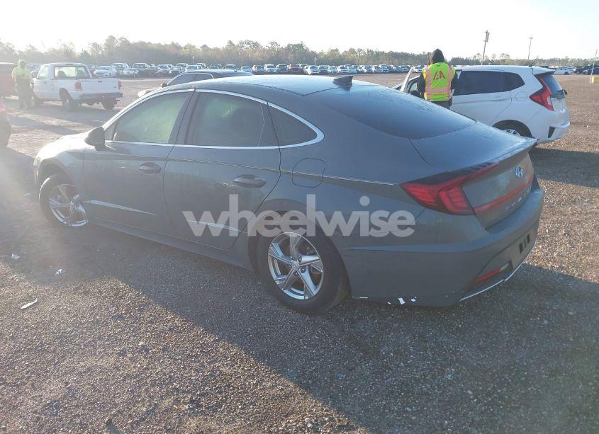 Photo 3 of 2020 Hyundai Sonata SE (VIN 5NPEG4JA4LH007640)