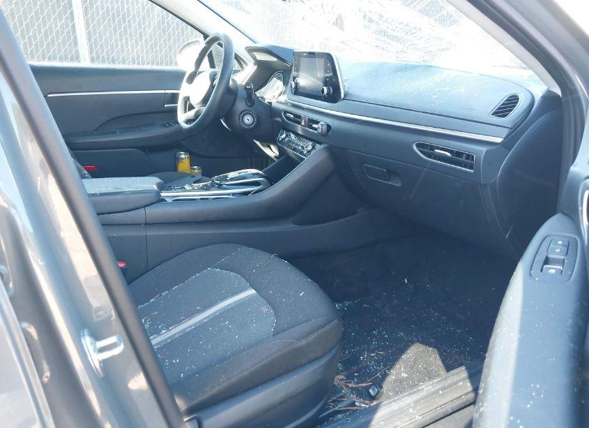 Photo 5 of 2020 Hyundai Sonata SE (VIN 5NPEG4JA4LH054604)