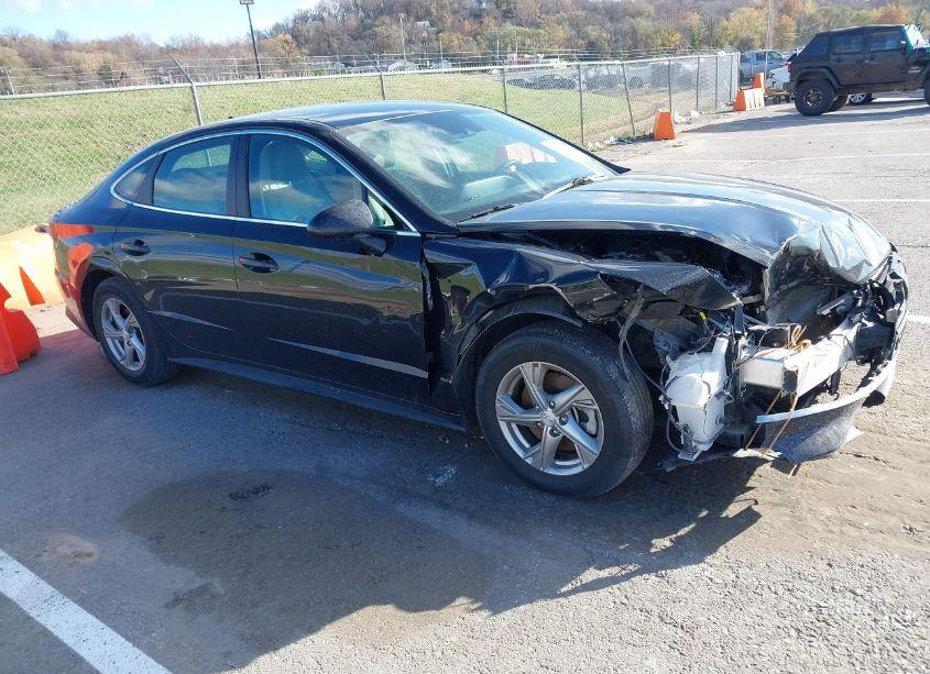 2021 Hyundai Sonata SE (VIN 5NPEG4JA4MH077401) main photo