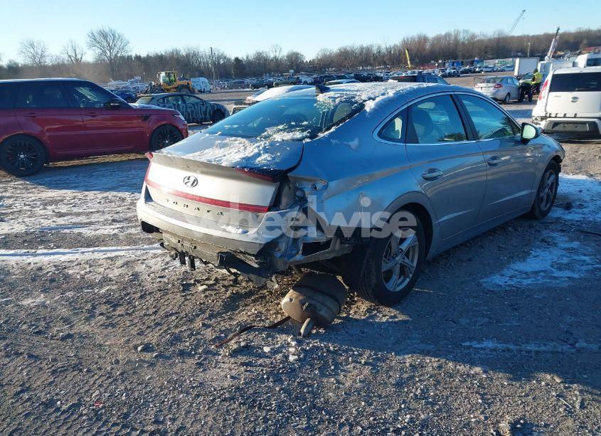 Photo 4 of 2021 Hyundai Sonata SE (VIN 5NPEG4JA4MH081366)