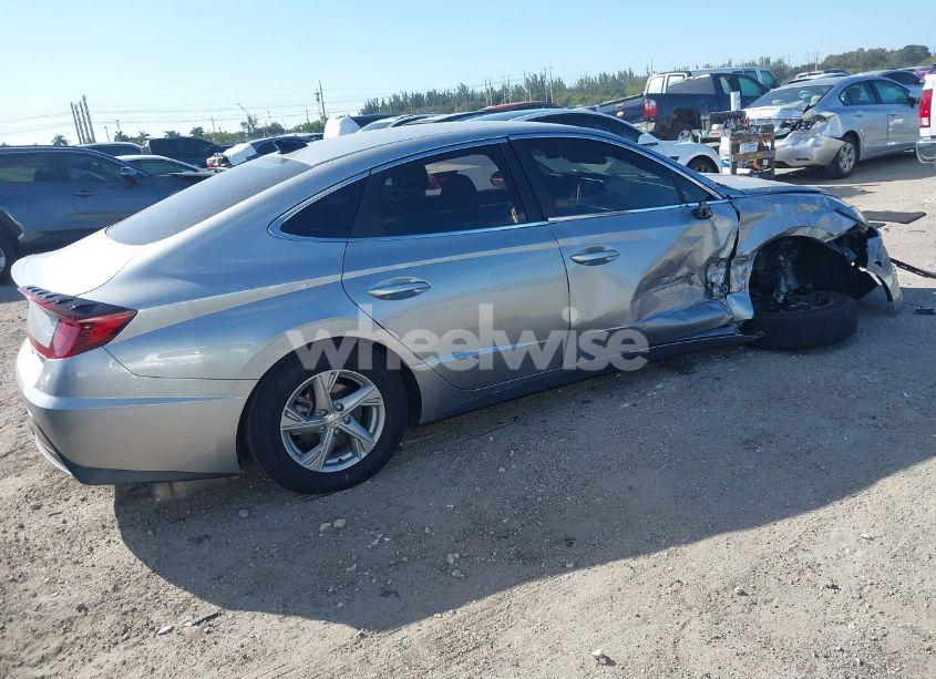 Photo 4 of 2020 Hyundai Sonata SE (VIN 5NPEG4JA5LH060136)