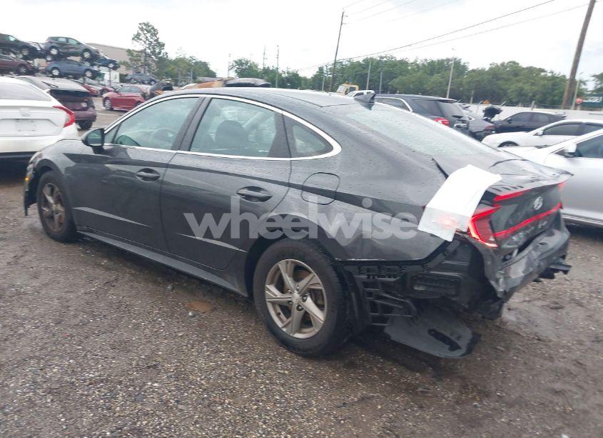 Photo 3 of 2021 Hyundai Sonata SE (VIN 5NPEG4JA5MH068643)