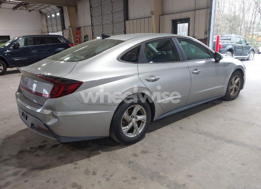 Photo 4 of 2021 Hyundai Sonata SE (VIN 5NPEG4JA5MH077827)