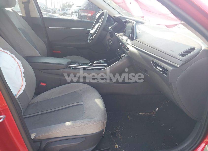 Photo 5 of 2021 Hyundai Sonata SE (VIN 5NPEG4JA5MH118389)