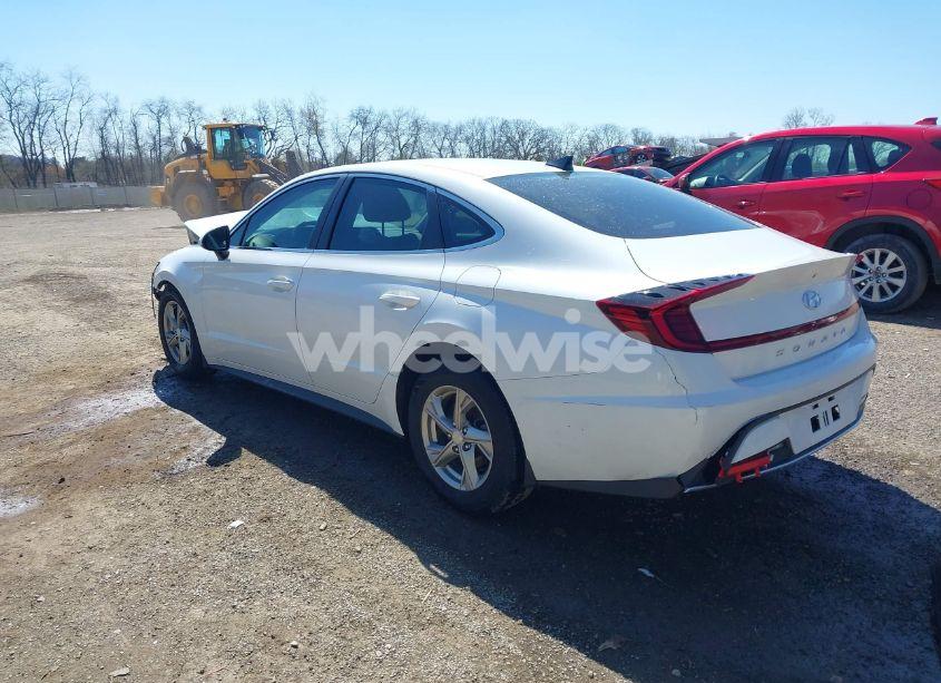 Photo 3 of 2022 Hyundai Sonata SE (VIN 5NPEG4JA5NH143746)
