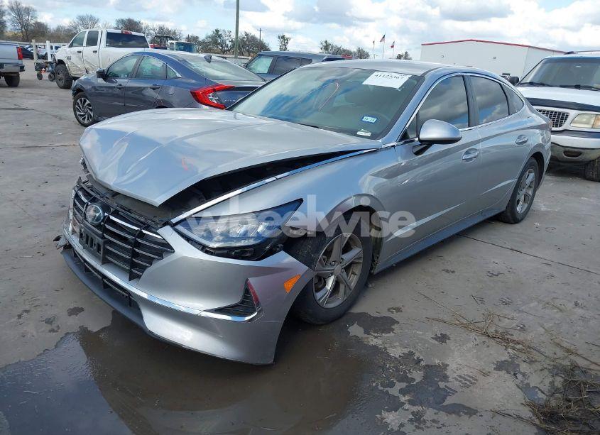 Photo 2 of 2021 Hyundai Sonata SE (VIN 5NPEG4JA6MH069834)