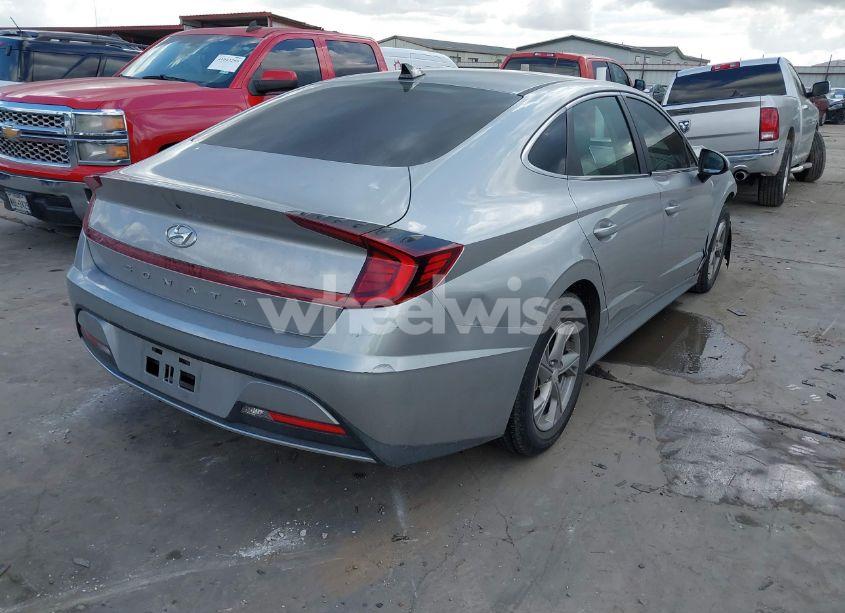 Photo 4 of 2021 Hyundai Sonata SE (VIN 5NPEG4JA6MH069834)