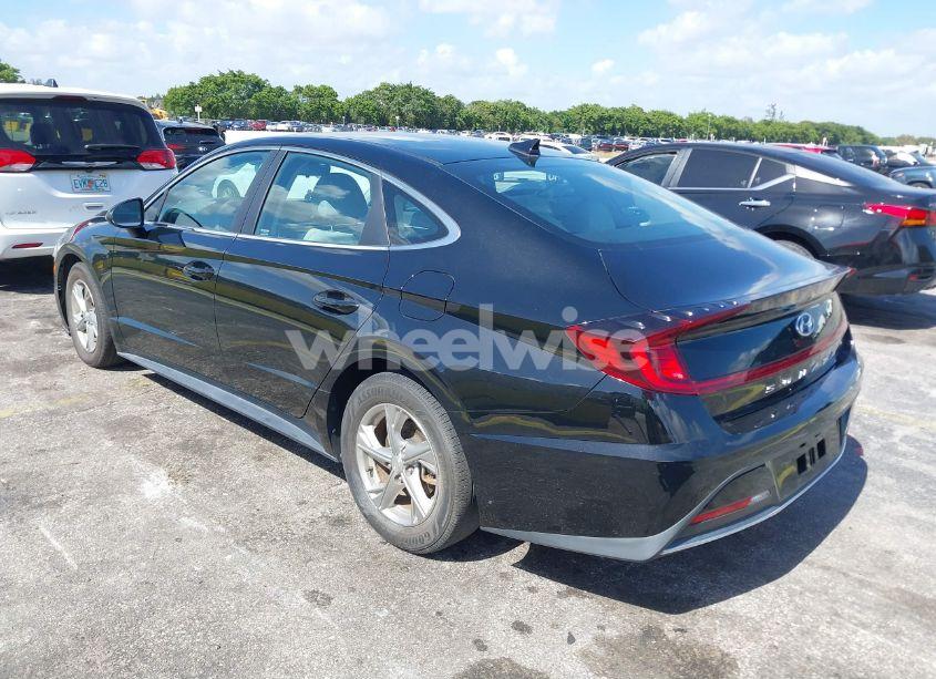 Photo 3 of 2021 Hyundai Sonata SE (VIN 5NPEG4JA7MH065369)
