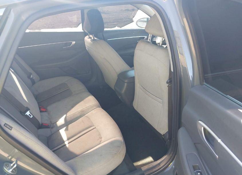 Photo 8 of 2021 Hyundai Sonata SE (VIN 5NPEG4JA7MH070166)