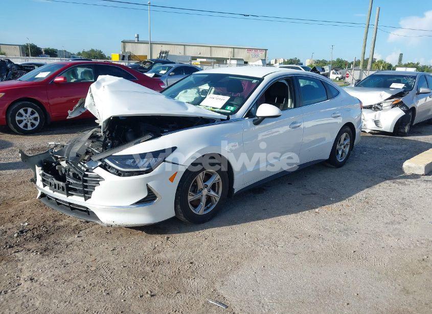 Photo 2 of 2021 Hyundai Sonata SE (VIN 5NPEG4JA7MH073231)